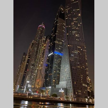 Cayan Tower Luxury Apartment With Sea View 두바이 외부 사진