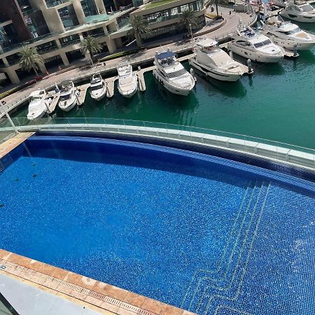 Cayan Tower Luxury Apartment With Sea View 두바이 외부 사진