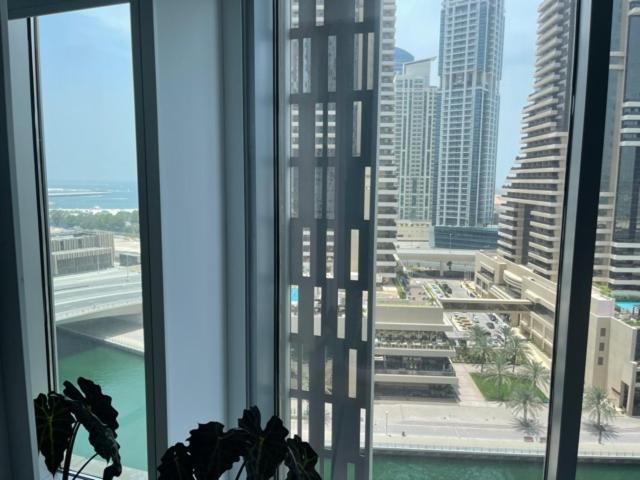 Cayan Tower Luxury Apartment With Sea View 두바이 외부 사진